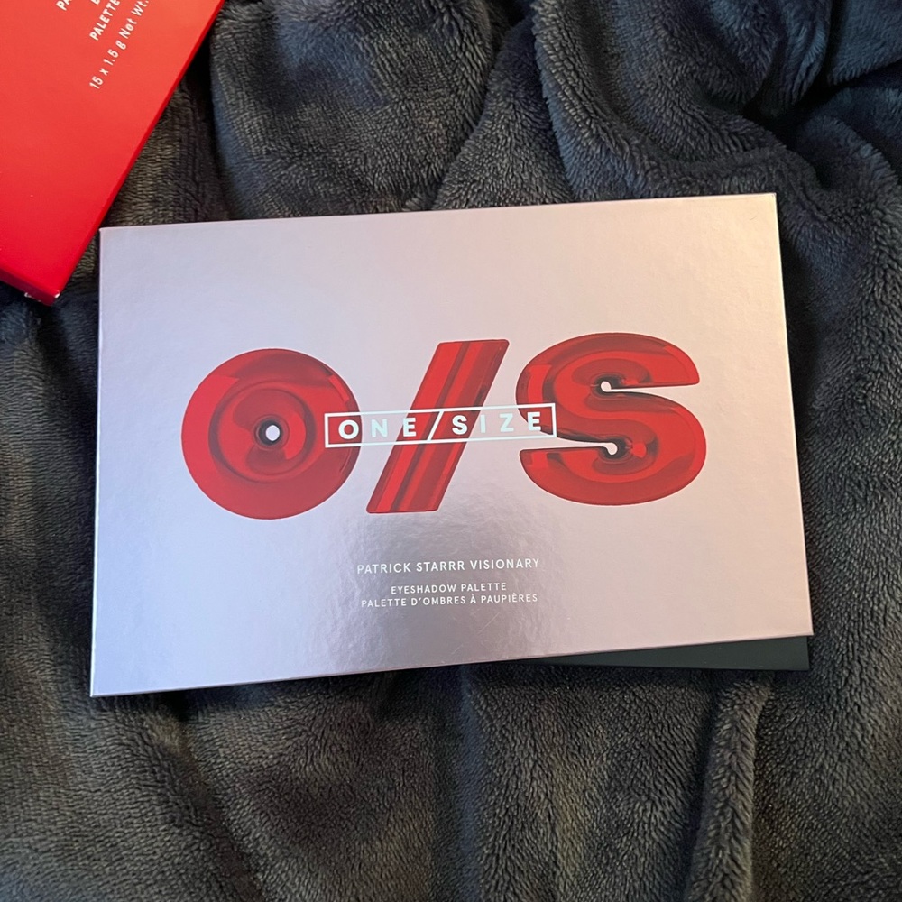One size eyeshadow palette